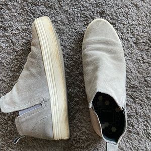 Dolce Vita platform, grey slip on sneakers